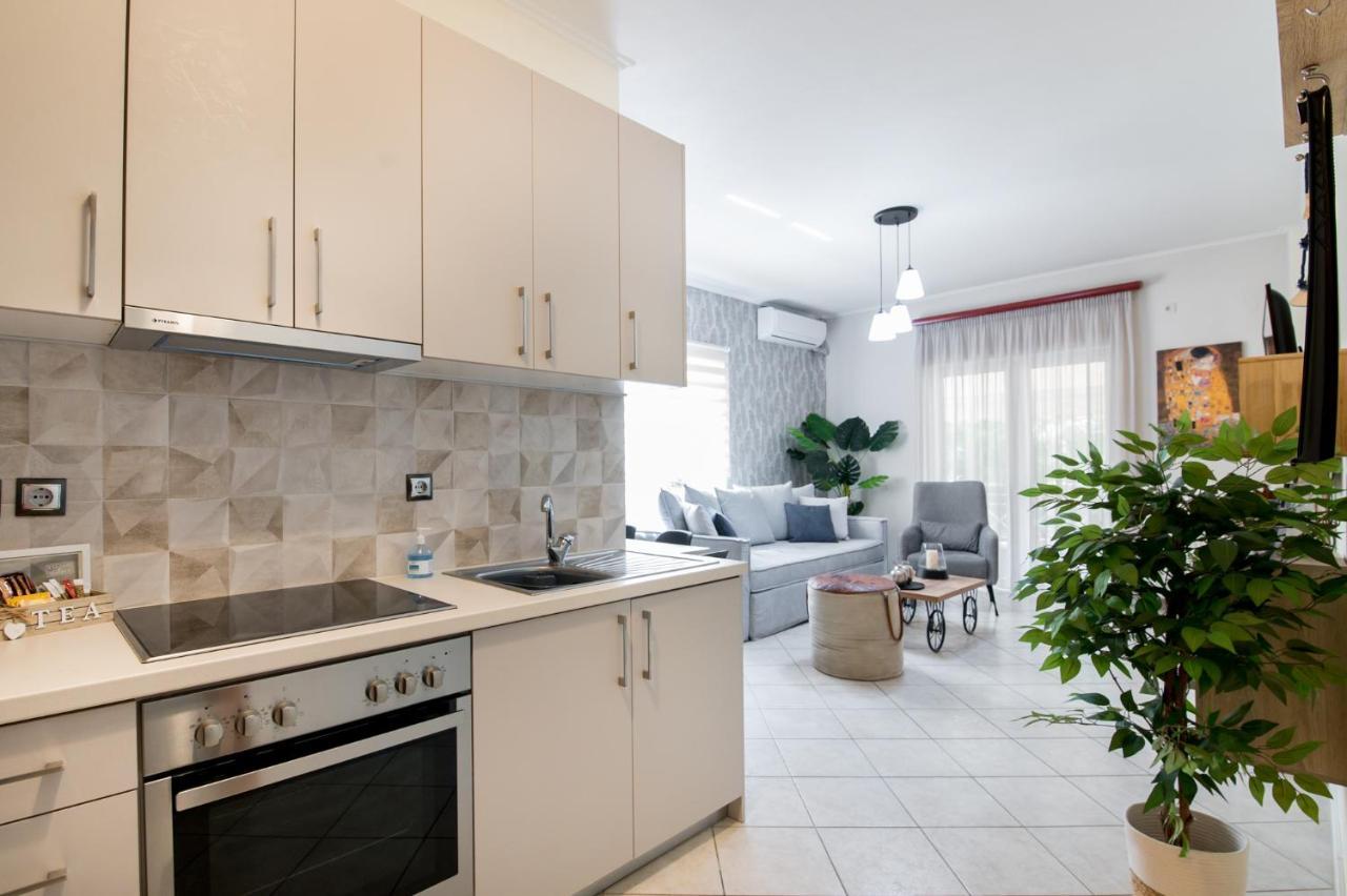 Charming Appt Apartment Preveza Exterior foto